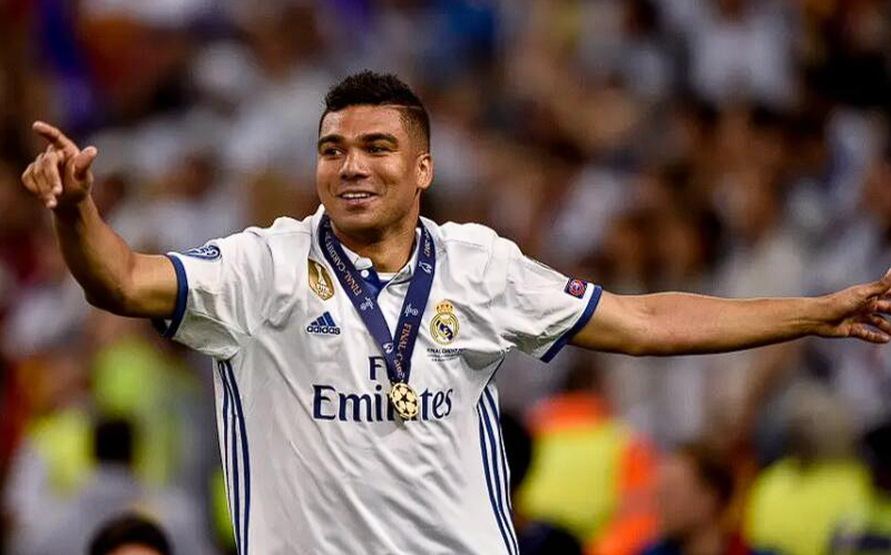 卡塞米罗谈英超焦点战：豪门困境与换帅逻辑