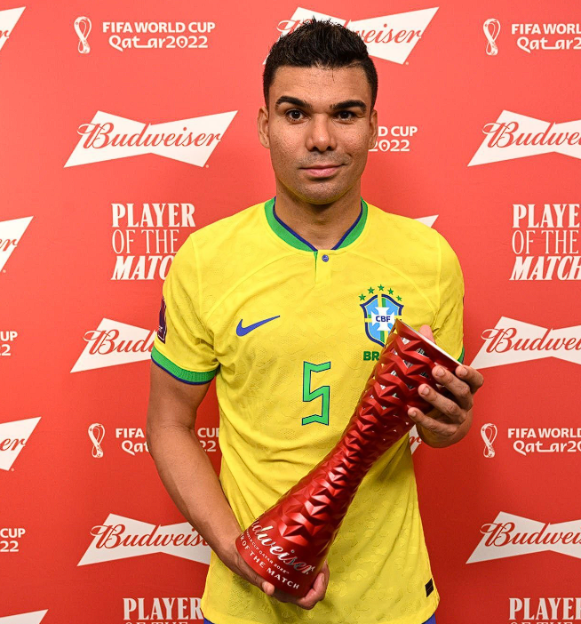 卡塞米罗谈英超焦点战：豪门困境与换帅逻辑