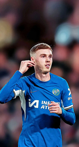 帕尔默转会传闻：曼联引援新动向与阵容调整分析