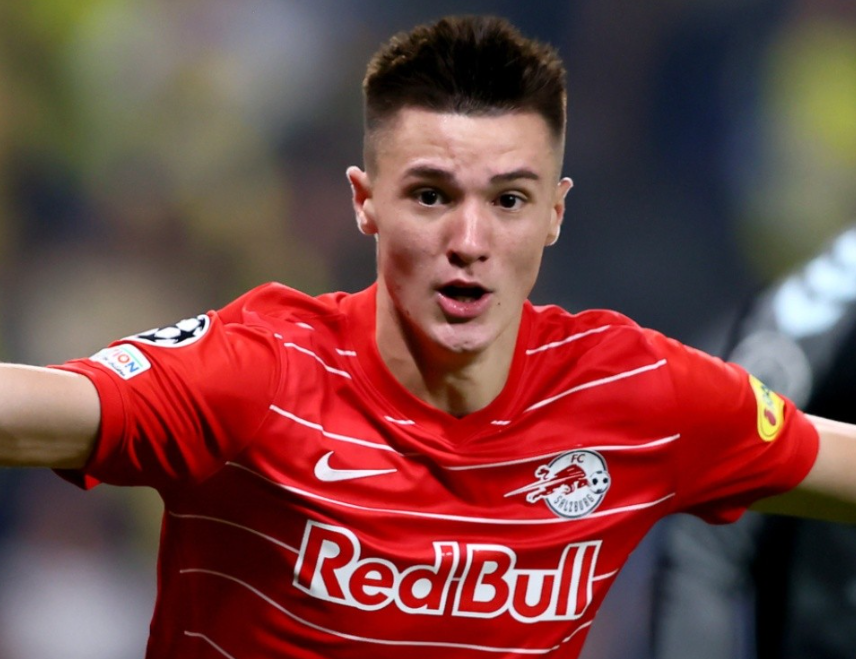 萨哈评曼联引援：舍什科签约或为决策失误