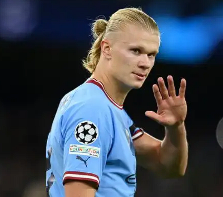 哈兰德安菲尔德破局：从挣扎到转折的赛后独白